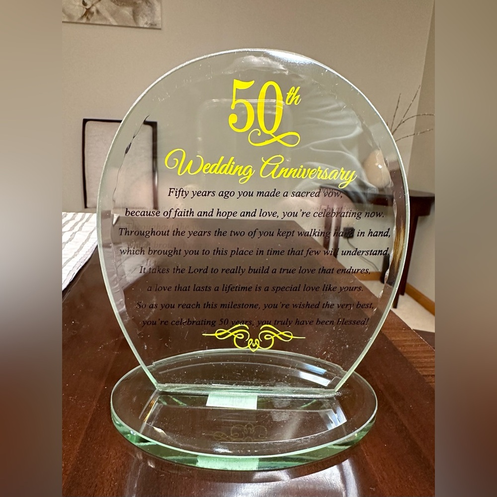 NWT Dicksons 50th Wedding Anniversary 5 1/2 x 6 1/2 Glass Table Top Sign Plaque